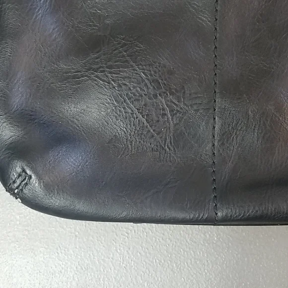 Hugo Boss Envelope Bag - Picture 4 of 16